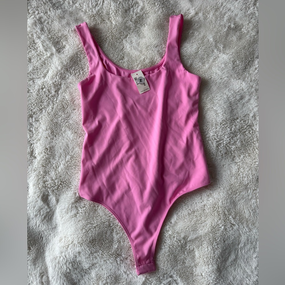 New with tags Aeropostale bubblegum pink soft tank top scoop neck bodysuit.